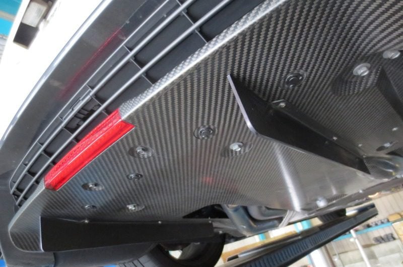 kansai-carbon-rear-diffuser-fins-kansaiservicer3526-1.347